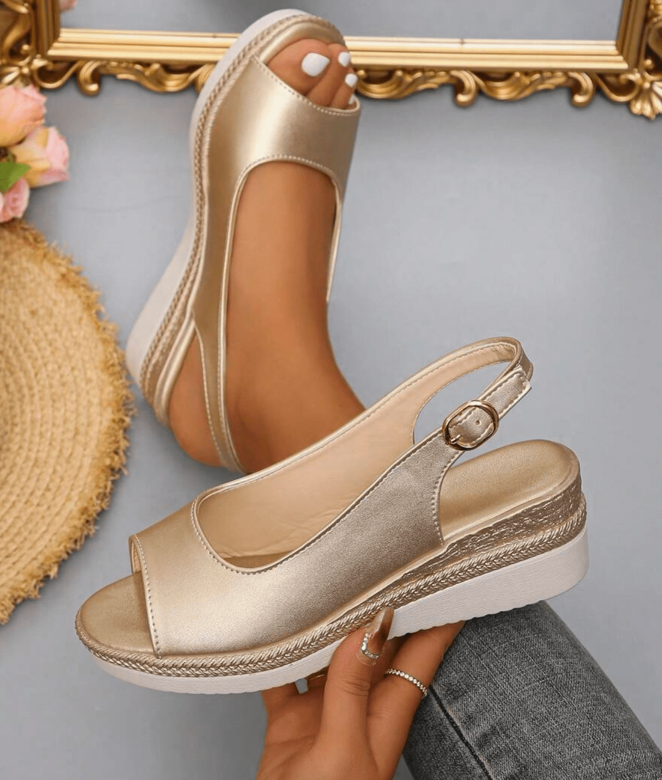 NOIRA COMFORT SANDALS